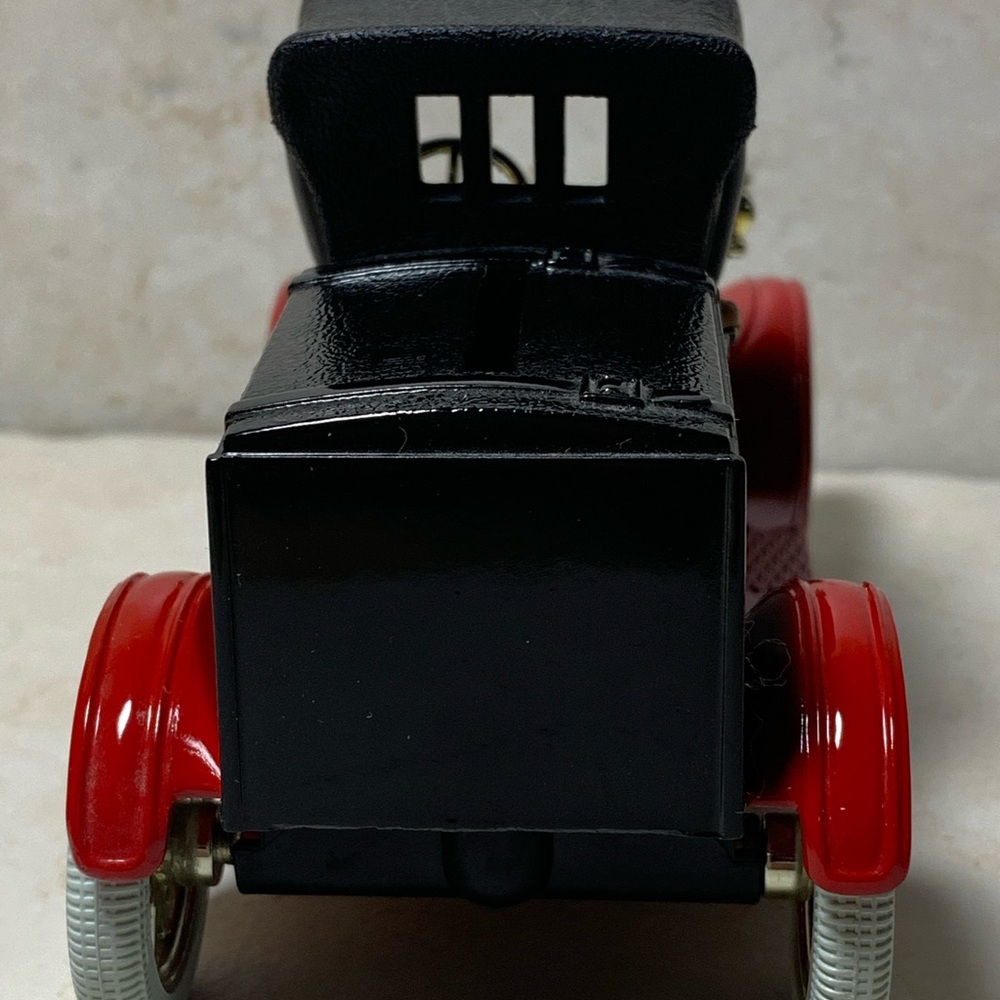 Vintage Texaco 1918 Ford Runabout die-cast metal coin bank- - Picture 5 of 10